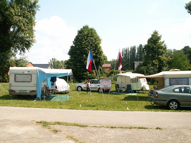 Camping Lodenica Pie��any