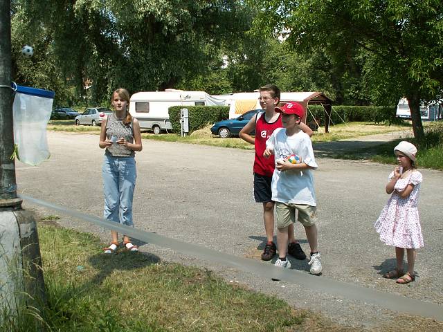 Camping Lodenica Pie��any